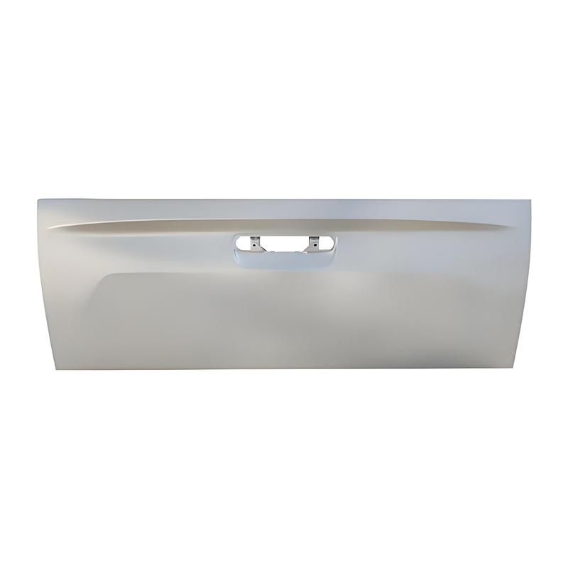 D-MAX 18 Panel ekor