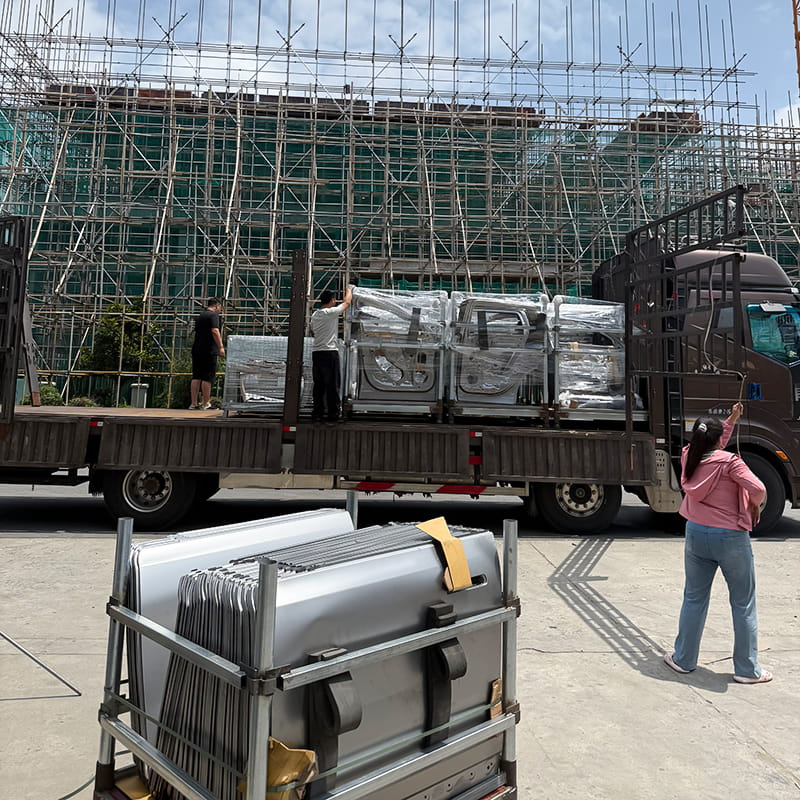 Bagian lembaran logam otomotif